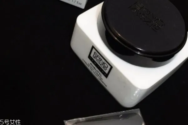 奥伦纳素豆腐霜的功效 只做保湿的面霜