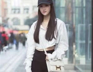 紧身裤配什么鞋子